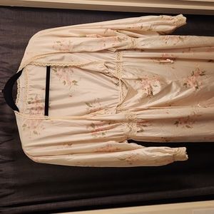 70s vintage night gown and robe set